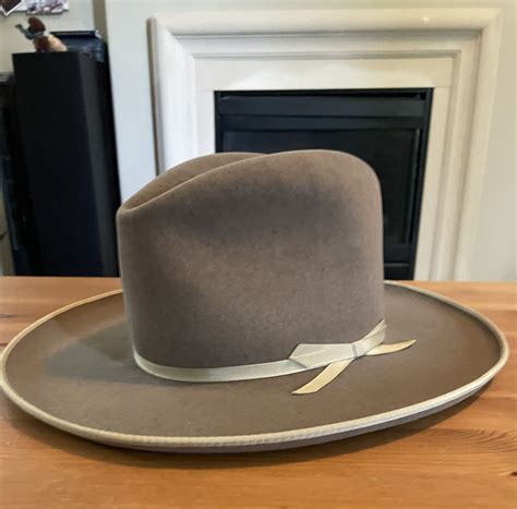 M.C. Gannon Hat Company The Fedora Lounge