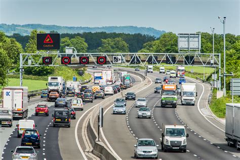 M25 Motorway, UK www.skanska.co.uk