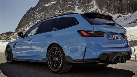 M3 touring usa. Buku pesanan untuk BMW M3 Touring 2023 akan dibuka September 2022, dengan pengiriman di Jerman dan Inggris dimulai Desember 2022. Pasar lain di Eropa, Asia, dan Australia akan mengikuti, tetapi mobil ini tidak akan beredar di Amerika Serikat. Harga mulai dari 97.800 euro (sekitar Rp1,35 miliar). Sumber: BMW. 