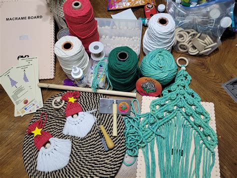 Macramé in Spanish | English to Spanish Translation - raincitystudios.com