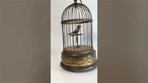 MADE IN FRANCE RARE (HELVETIC) ANTIQUE BIRDCAGE MUSIC BOX