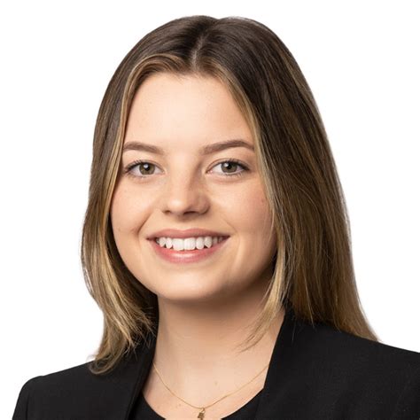 MADELEINE WUELFING , Investment Banking Analyst, macquarie …