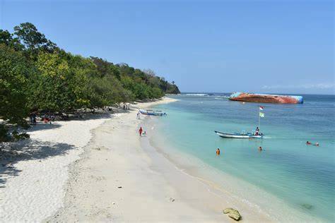 Magic Seaweed Pangandaran - Ramalan Ombak yang Membantu … - raincitystudios.com