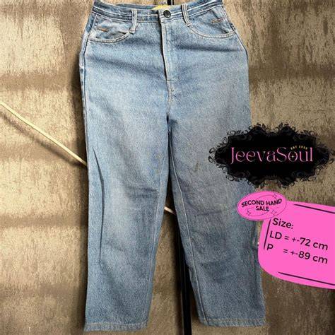 MAKEOVER CELANA JEANS BEKAS #shorts #sewing - raincitystudios.com