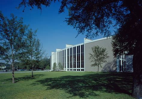 MAKING ARCHITECTURE - static.mfah.com