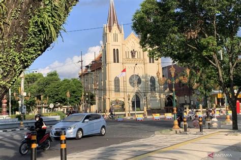 MALANG RAYA | Projects & Development - SkyscraperCity Forum - wintechmobiles.com