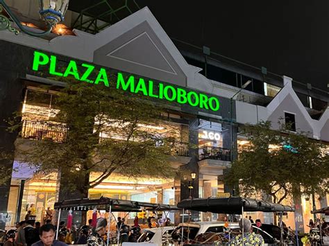 Malioboro Mall - Wikipedia bahasa Indonesia, ensiklopedia bebas - coolestguyplanet.net