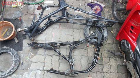 Manjur! Solusi Obati Rangka Motor Berkarat dan Keropos ... - GridOto - raincitystudios.com