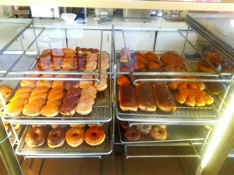 MANNA DONUTS, Chino - Phone Number & Reservations