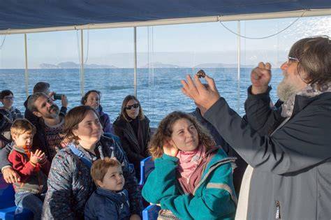 Marine science once again reaches the public through the CIM research ... - raincitystudios.com