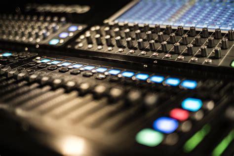 Mastering Sound for Live Theatre - muktibox.com