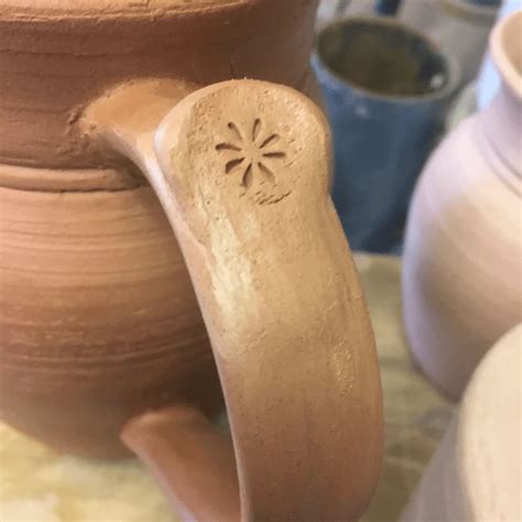 Mastering Sprigging in Digital Ceramics - muktibox.com