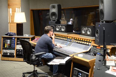Mastering Stage Direction - Captitles - muktibox.com