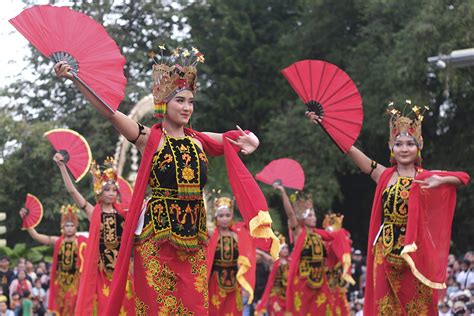 Matahari dalam budaya - Wikipedia bahasa Indonesia, ensiklopedia … - wintechmobiles.com