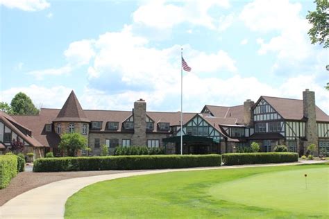 MAYFIELD COUNTRY CLUB - 1545 Sheridan Rd, Cleveland, Ohio - Yelp