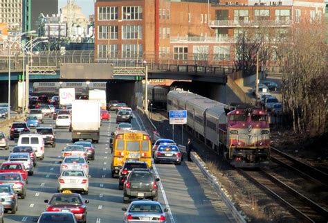 MBTA says Commuter Rail ridership hit pre-pandemic peak of 90%