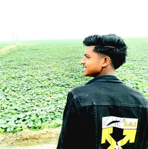 MD RAKIB M. - T-Shirt Designer | Vintage Typography & POD Apparel ... - muktibox.com