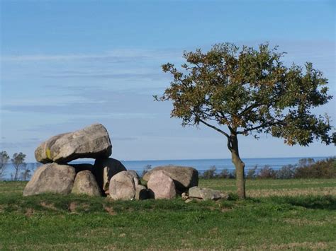 Megaliths in Mecklenburg-Vorpommern - wintechmobiles.com