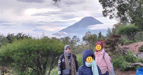 Mendaki Bukit Sikunir di Dieng - raincitystudios.com