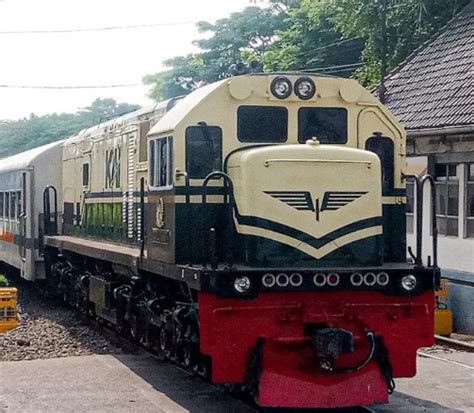 Menelisik Sejarah Awal Kereta Api di Indonesia - wintechmobiles.com