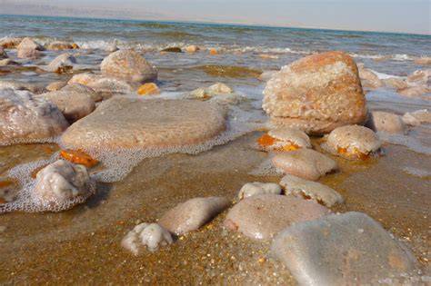 Mengenal Laut Mati, Destinasi Wisata Tinggi Kadar … - raincitystudios.com