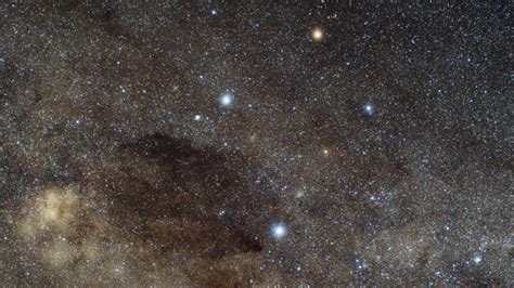 Menggali Ilmu di Langit - Historia - wintechmobiles.com