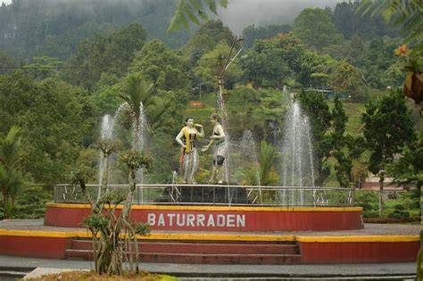 Menikmati Keindahan Wisata Baturaden Purwokerto - Traveloka - raincitystudios.com
