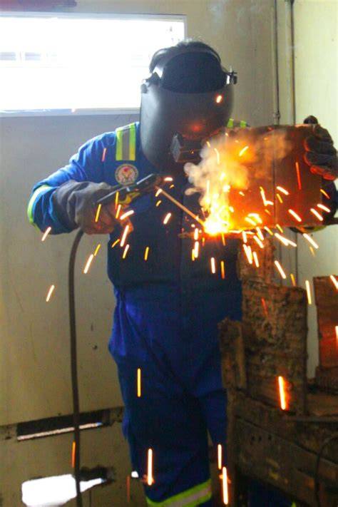 Menjadi Ahli Las dengan Skill Profesional! - PPKPI - raincitystudios.com
