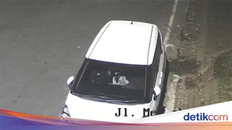 MESUM DALAM MOBIL plot hole yang diperdebatkan & Foto seleb bugil cek biaya admin template siap pakai 157 klasik sci-fi 240 image 1