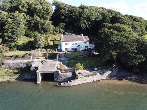 MHG44249 - Ferry House & Slipway, Totaig - Highland Historic ...