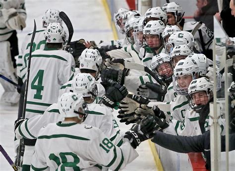 MIAA Tournament Management Committee: Higher hockey seeds can select quarterfinal sites