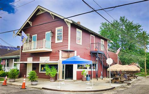 MID CITY YACHT CLUB, New Orleans - Mid-City