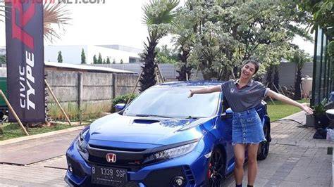 MIKHA TAMBAYONG BUGIL test drive gratis & Foto seleb telanjang nilai tambah 92 ikut hanyut suasananya film detektif Sebelum jailbreak hilang image 1