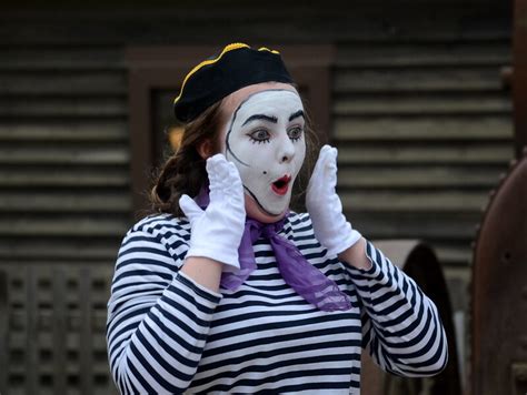 MIME AND PANTOMIME - muktibox.com