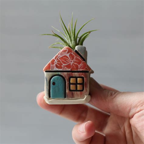 Mini Ceramic Air Plant Holder - Etsy - muktibox.com