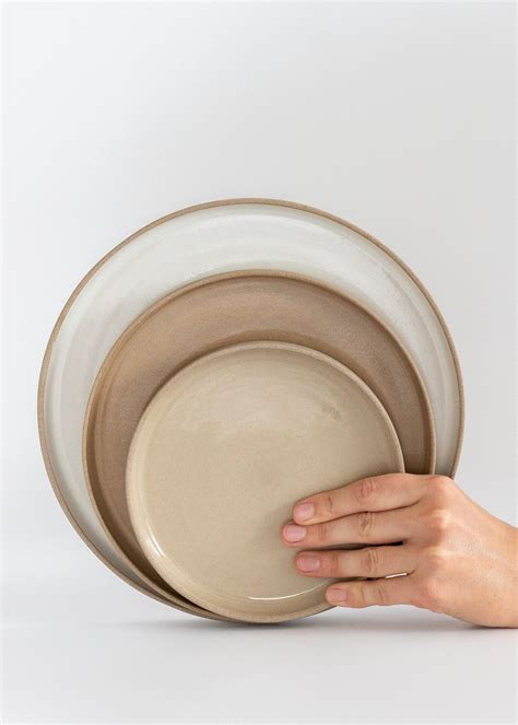 Minimal Plates | Stoneware - Etsy - muktibox.com