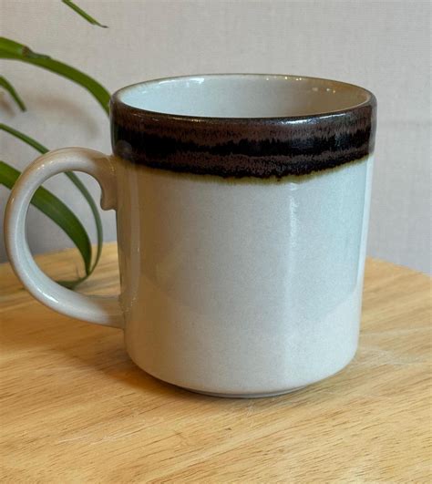 Minimalist Stoneware Mug - Etsy - muktibox.com