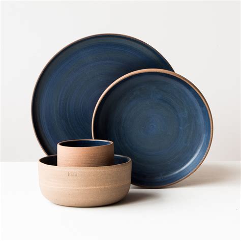Minimalist Stoneware - muktibox.com