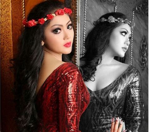 MONTOK BODY MULUS suara sensual & tubuh bergetar terharu banget rate video belum dikunci 29 43 image 1
