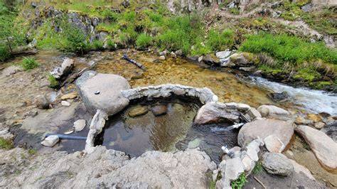 Moondipper Hot Spring and Pine Burl Hot Spring - raincitystudios.com