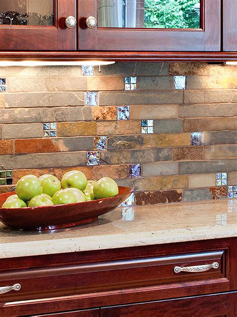 Mosaic Tile Kitchen Backsplash Ideas & Design Tips - muktibox.com