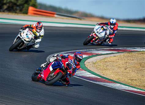 Motorcycle Track & Race Boots - raincitystudios.com