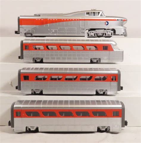 MTH 30-2282-1 NYC AREOTRAIN PASS SET (WSLOT83)......TK eBay