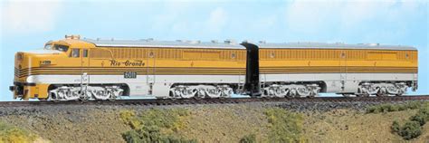 MTH HO scale Alco PA-1 and PB-1 diesel locomotive