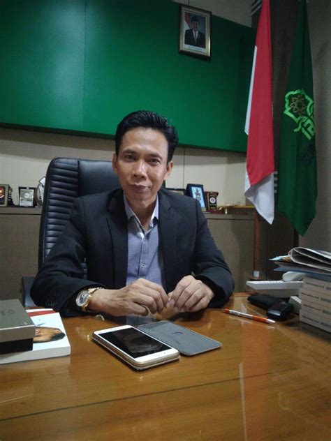 Mudhofir Abdullah on Instagram: "Merenungkan keberadaan kita di titik ... - wintechmobiles.com