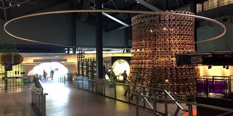 Museum glass explained simply - HALBE-Rahmen GmbH - muktibox.com