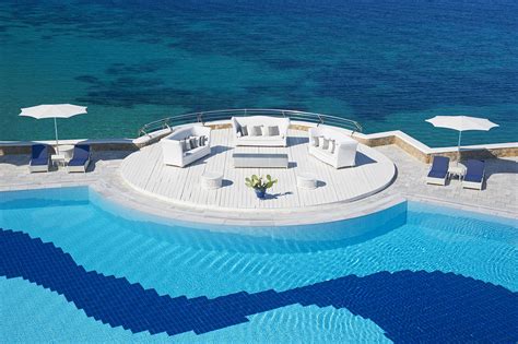 MYKONOS GRAND HOTEL & RESORT (Agios Ioannis,. 
