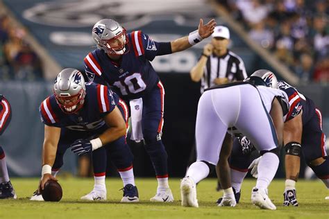 Mac Jones Patriots debut: How New England QBs Tom Brady, Drew Bledsoe, Steve Grogan, others fared in their first career start - masslive