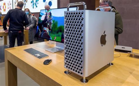 Mac Pro M2 just tipped for 2023 mdash with 48 CPU cores and 152 GPU cores Tom s Guide