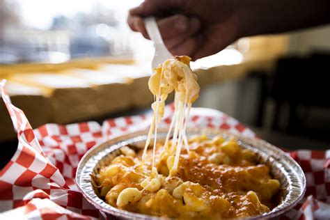 Mac and cheese restaurant. Bluebird BBQ, Burlington, VT. Mac and cheese loves barbecue. And no one knows barbecue in Vermont’s Queen City better than Bluebird. With their 1.5-ton Southern Pride Smoker, get brisket, baby back ribs, pulled … 